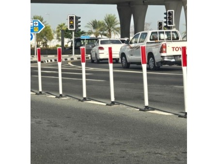 Delineator Post for Traffic Safety in Qatar