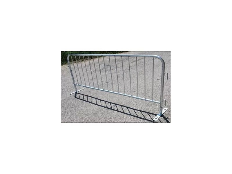 Qatar Portable Metal Pedestrian Barriers / Crowd Safety Barriers For Construction Concert