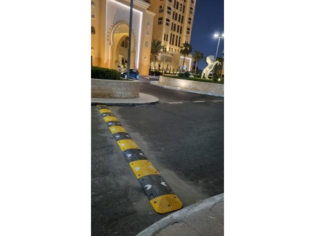 Qatar Heavy Duty Rubber Speed Bump