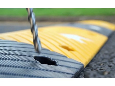 Qatar Heavy Duty Rubber Speed Bump